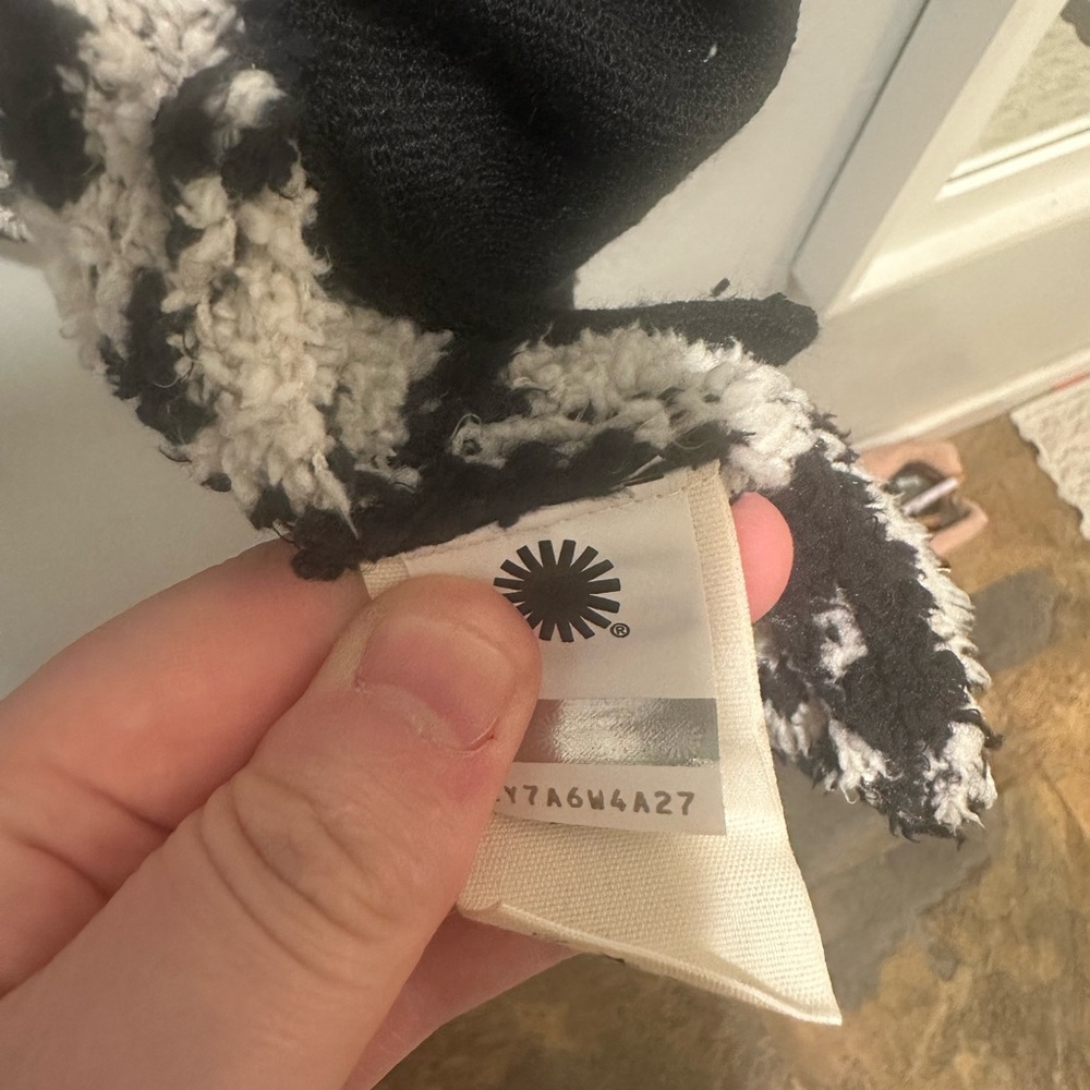 UGG Black and White Animal Print Cardigan - Picture 7 of 12